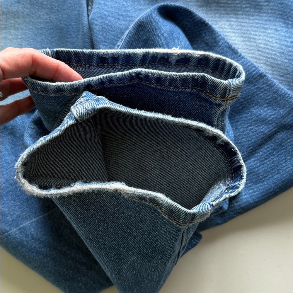 Wrangler Heritage Fit Jeans Medium Wash Women’s Size 30 - Picture 6 of 16